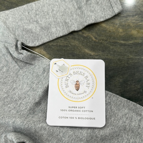 Burt’s Bees Cozy White and Gray Footie 4 piece set - Picture 2 of 8